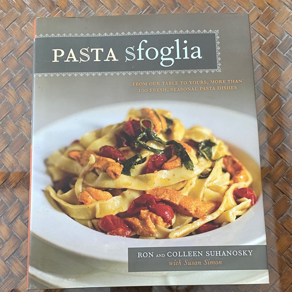 Pasta Sfoglia cookbook — good used condition